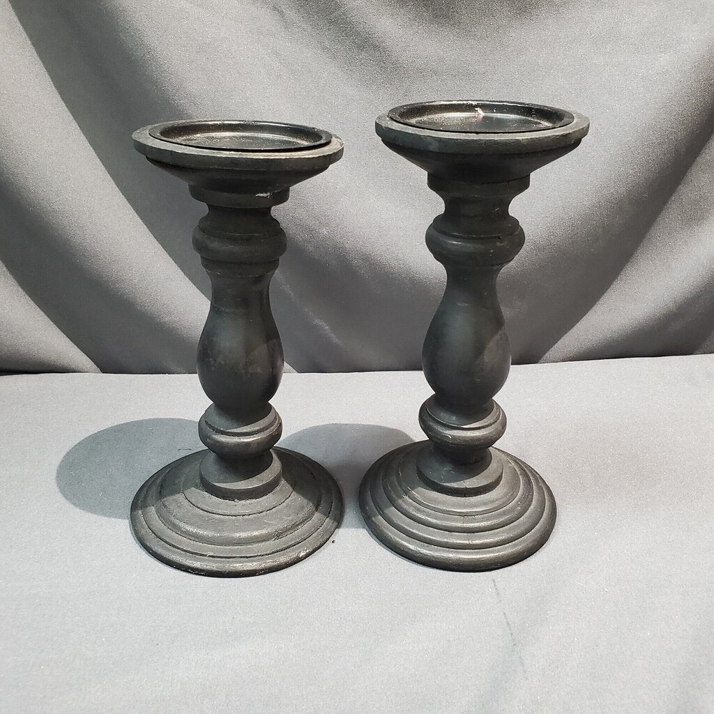 Pair Black Candle Holders, Size: 9"