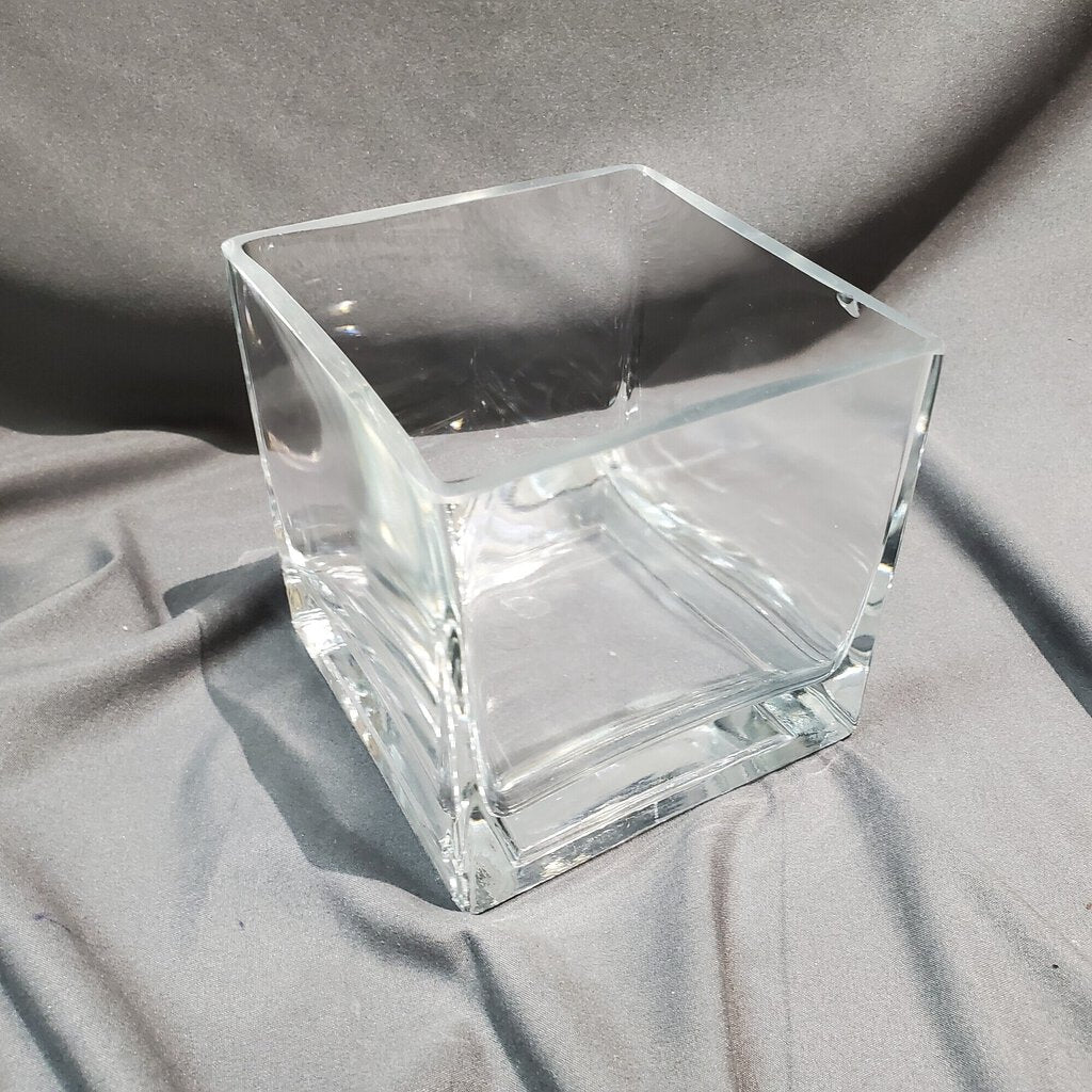 Square Glass Vase, Size: 5x5x5