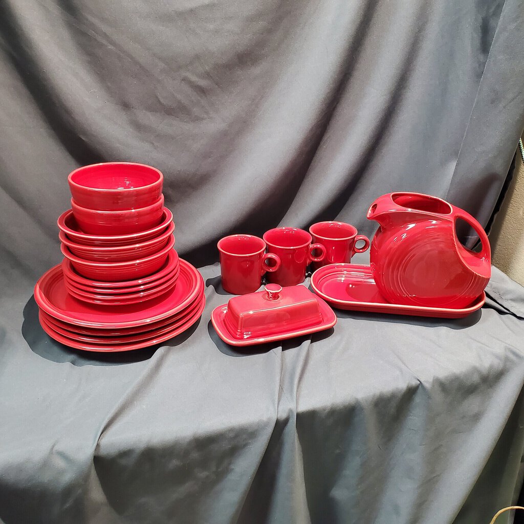 19pc Fiesta Red, Red