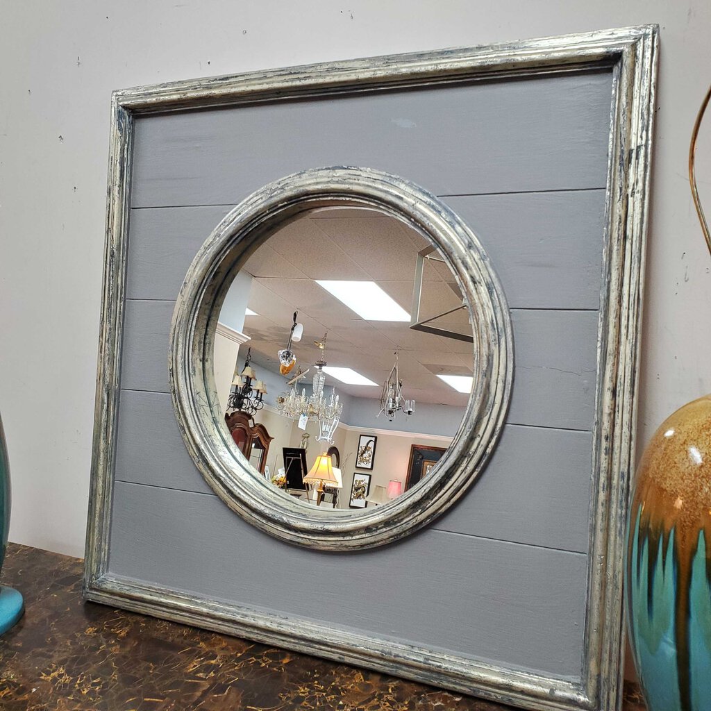 Square Wood Shiplap with Round Mirror