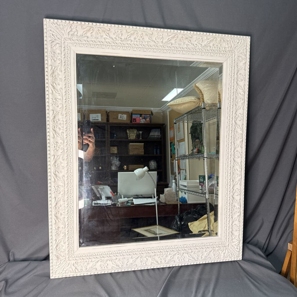 White wood beveled mirror