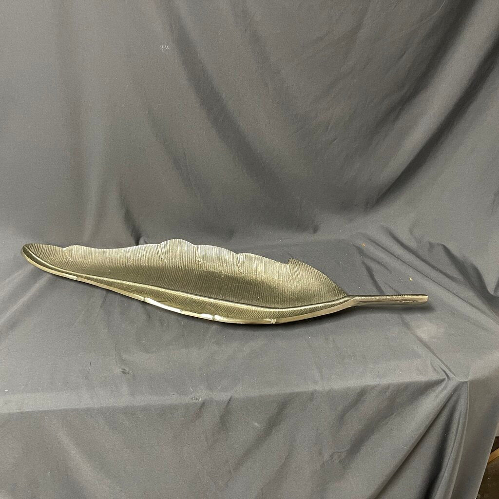 *NEW* Metal Leaf Tray