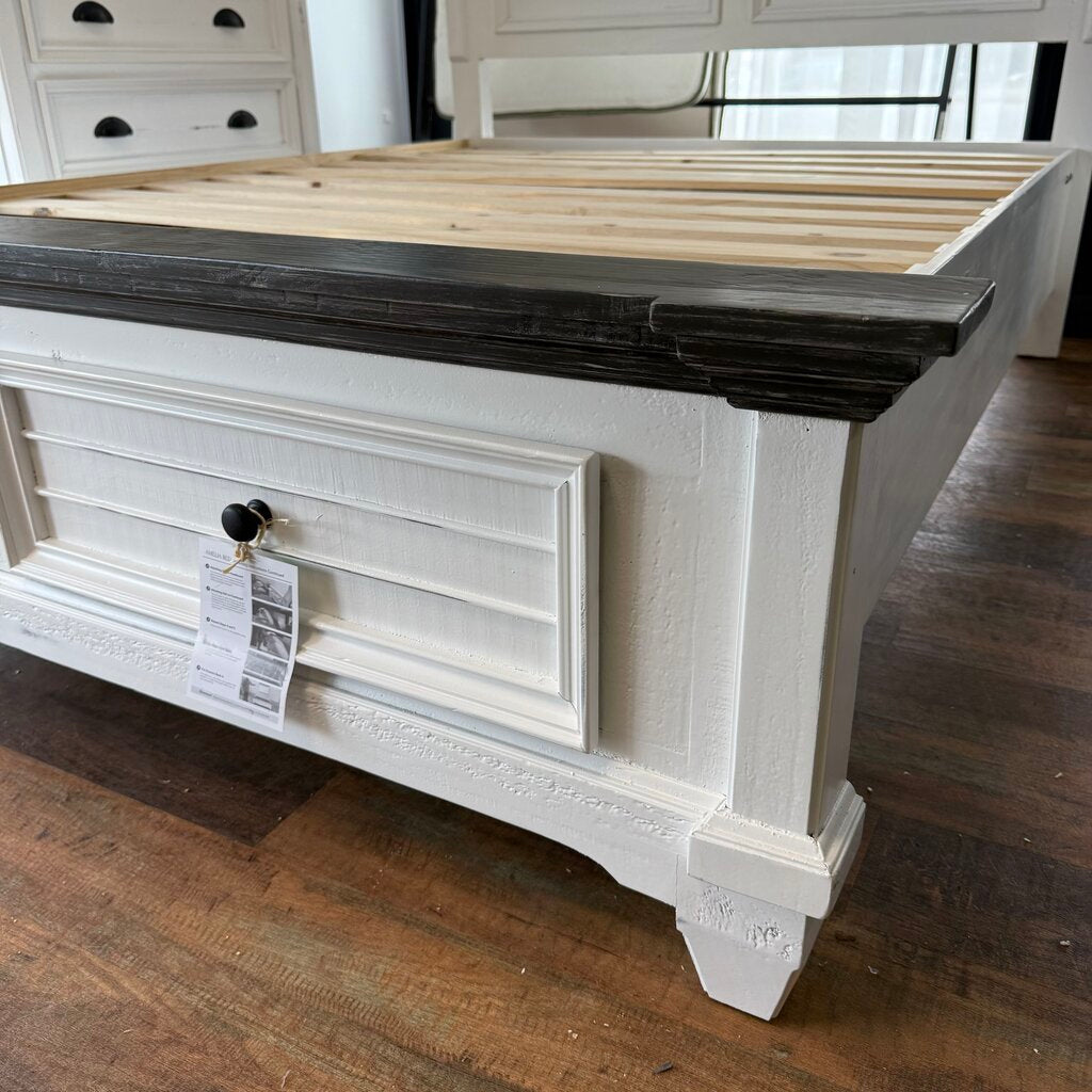 *NEW* Amelia Bed Platform with Drawers