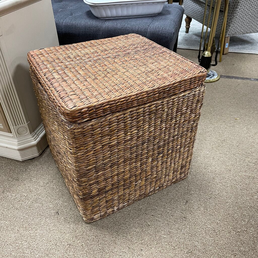 Rattan Storage Cube w/Lid