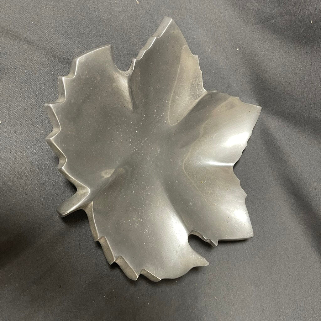 Pewter Oak Leaf Dish