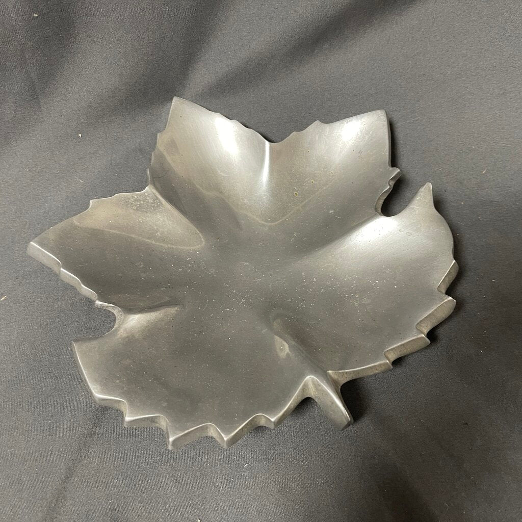 Pewter Oak Leaf Dish