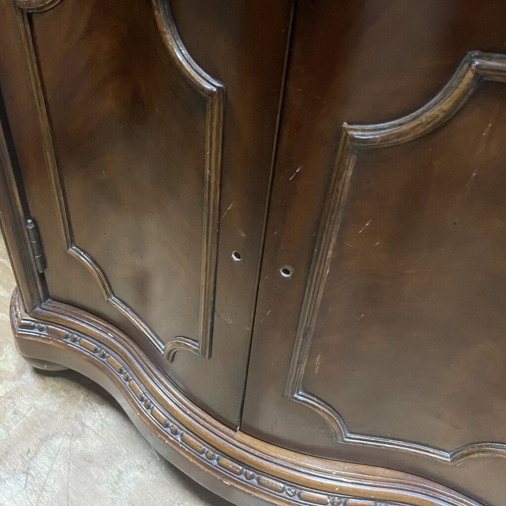 Nightstand (missing hardware)