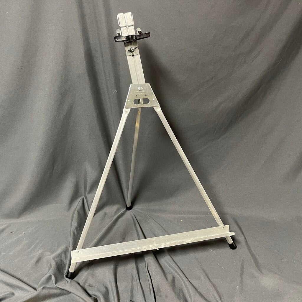 Adjustable Metal Tabletop Easel