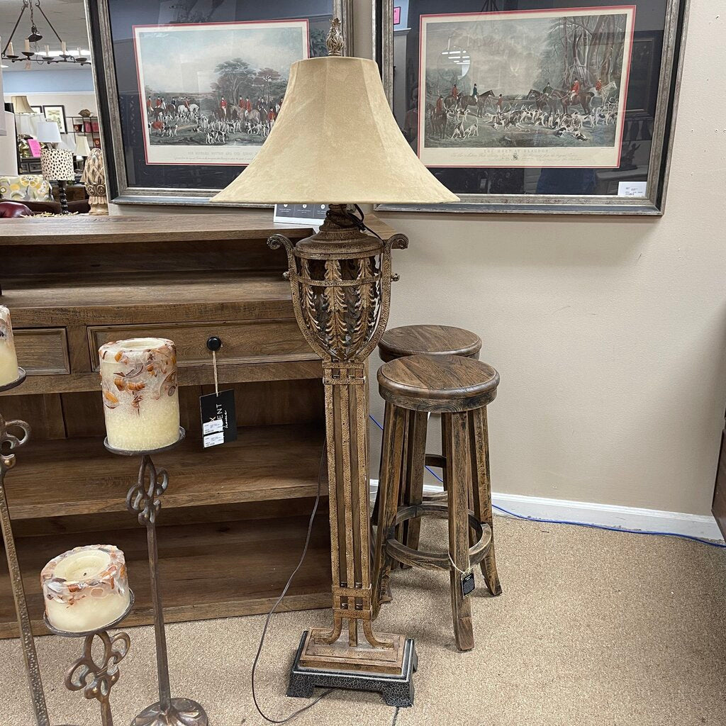 Urn Style Floor Lamp