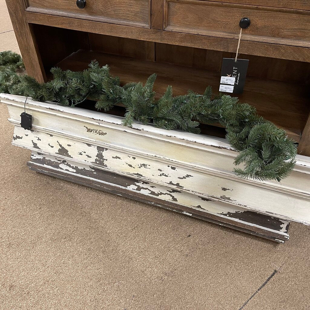 Battery Lighted Garland