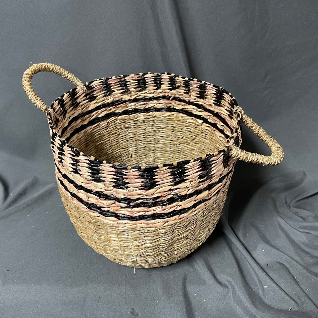 2-Handle Seagrass Basket