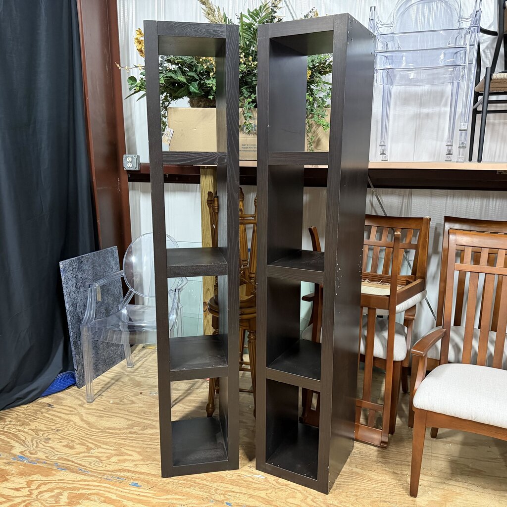 Pair Vertical/Horizontal Shelving Units