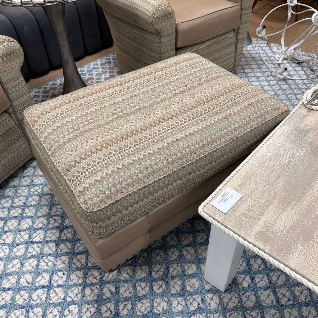 Leather+Upholstered Ottoman