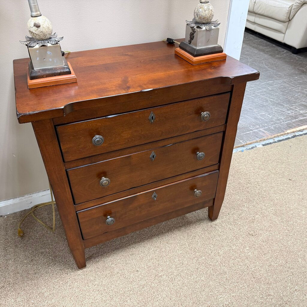 3-Drawer Wood Bachelor Chest