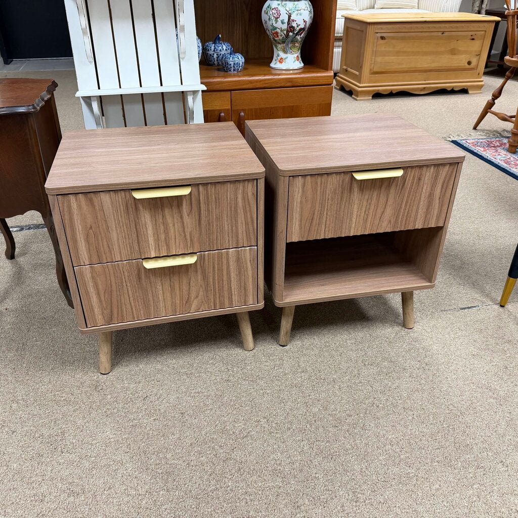 Pair Contemporary Nightstands