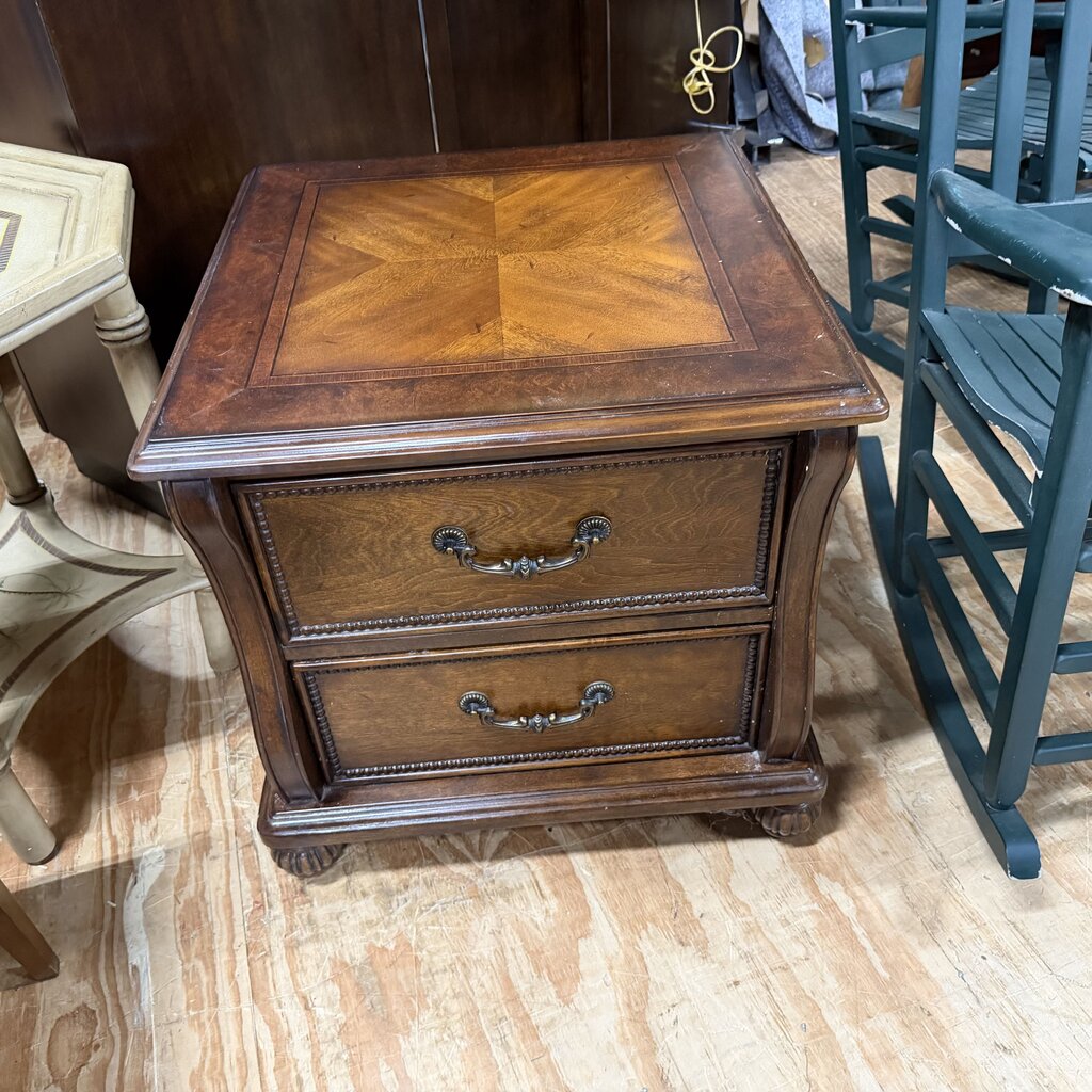 2-Drawer Side Table
