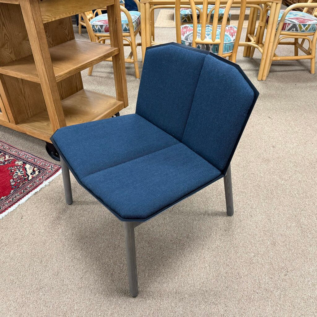 Cat's Pajamas Lounge Chair