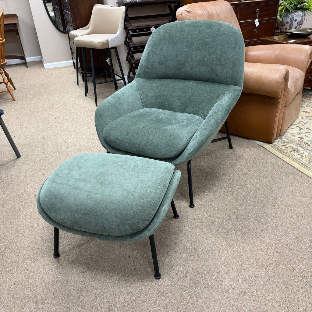 Fillmore Yarn Dyed Boucle Mid-Century Chair + Ottoman