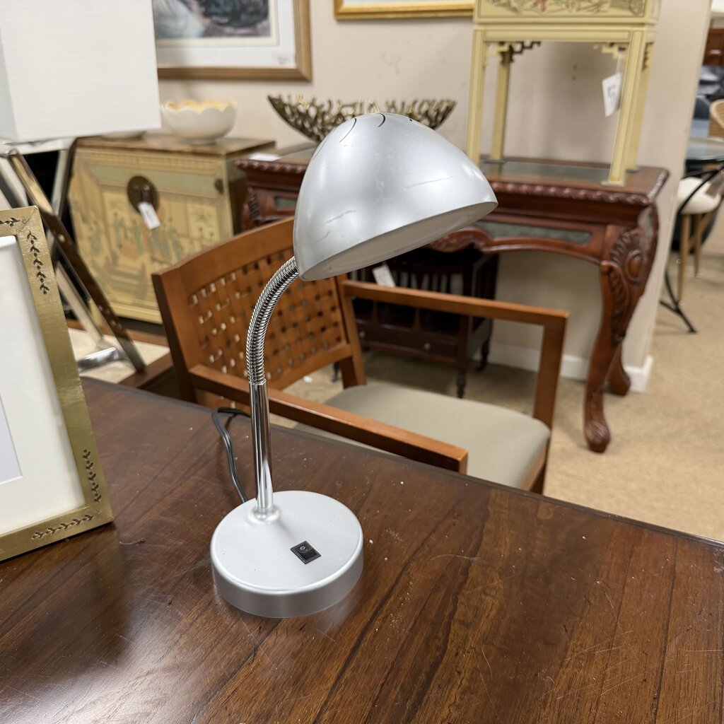 Small Gooseneck Desk Lamp