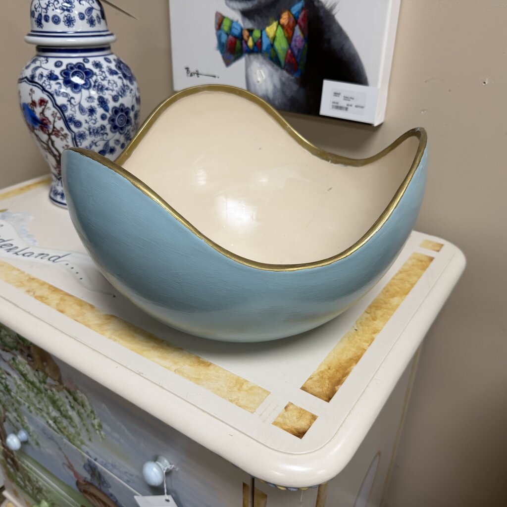 Aqua + White Metal Scalloped Bowl