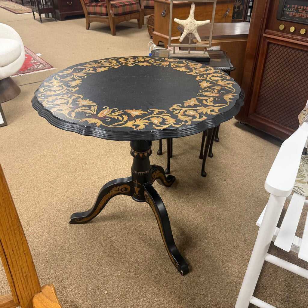 Gilded Round Pedestal Tilt Table