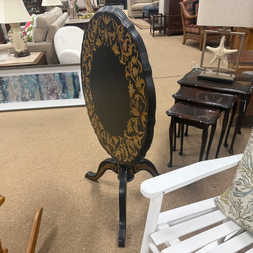 Gilded Round Pedestal Tilt Table