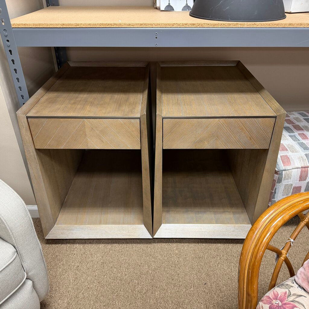 Pair Contemporary Nightstands