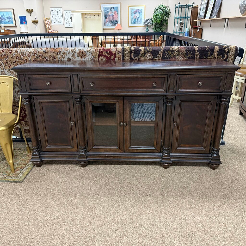 Buffet/Sideboard