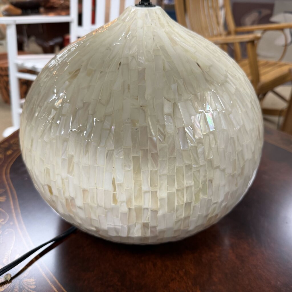 Round Mother of Pearl Lamp