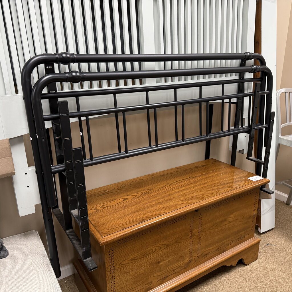 Metal Bed
