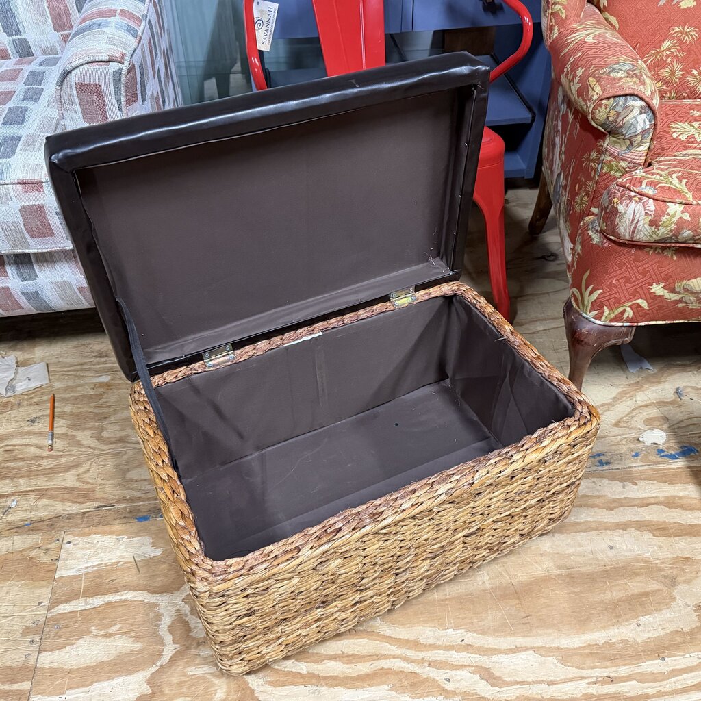 Rattan Storage Ottoman w/Hinged Lid