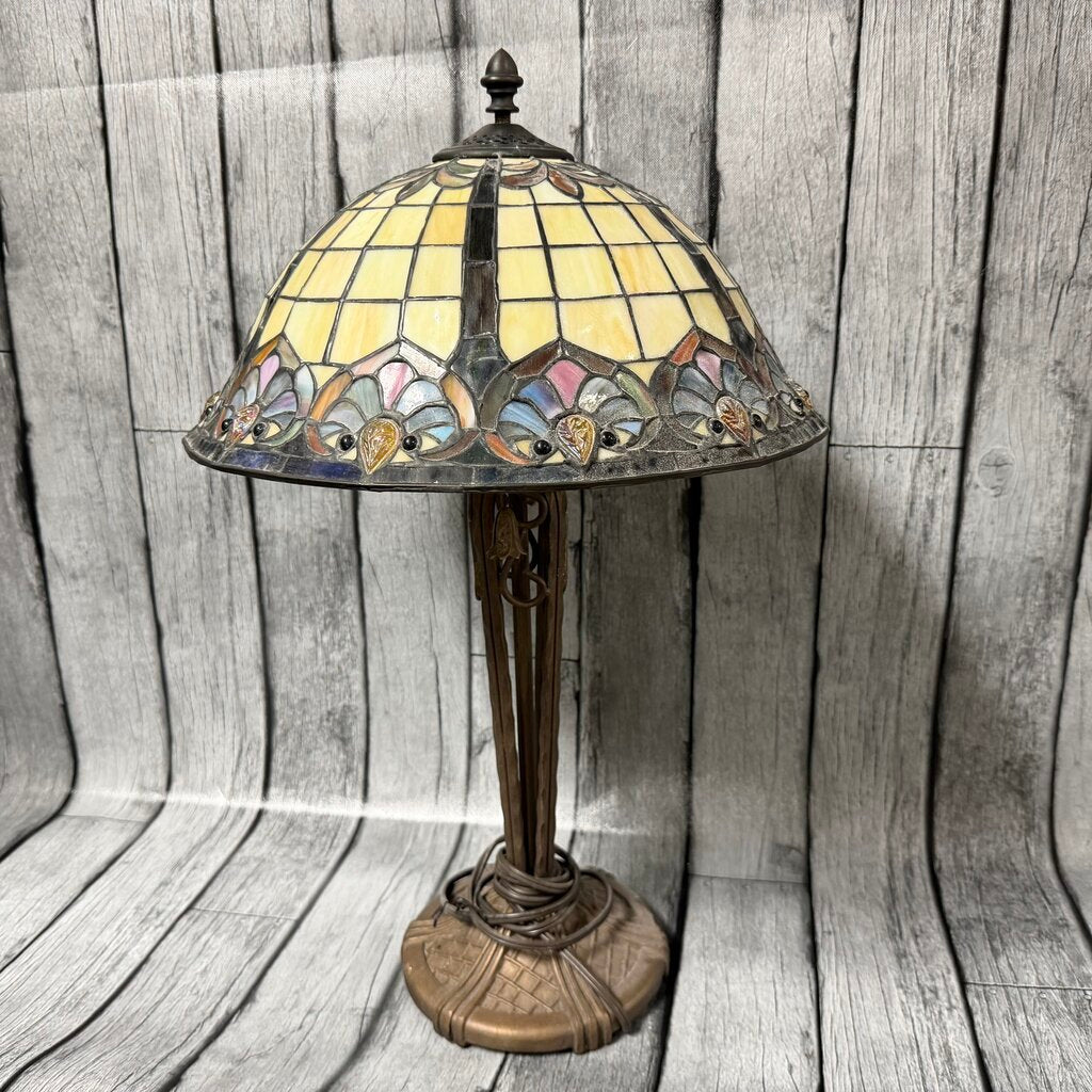 Tiffany Style Lamp