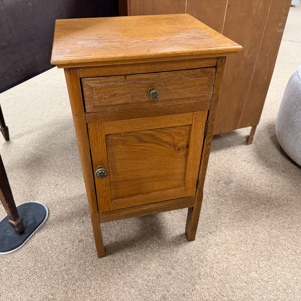 Small Oak Nightstand