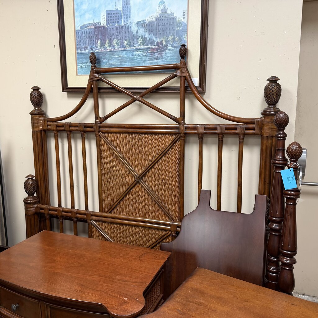 Rattan and Wicker Island Style Bed