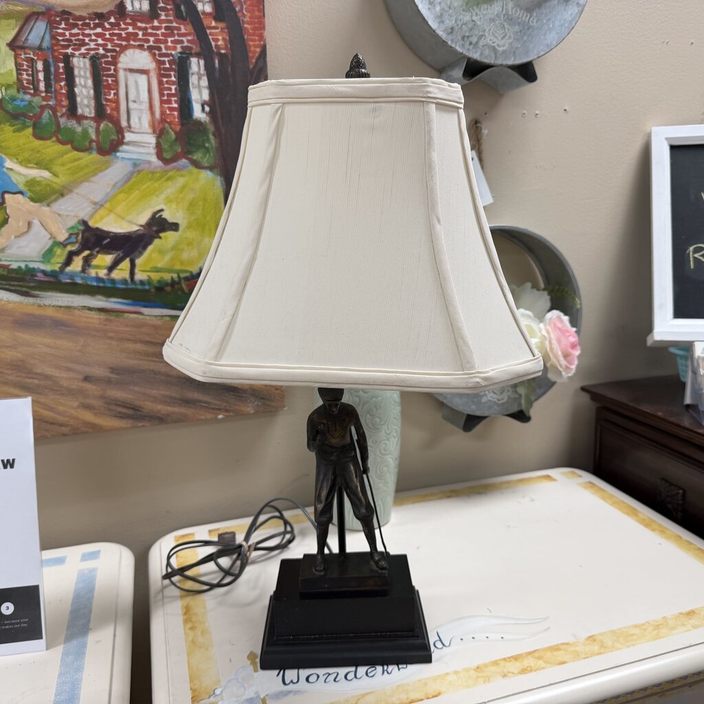 Metal Golfer Lamp