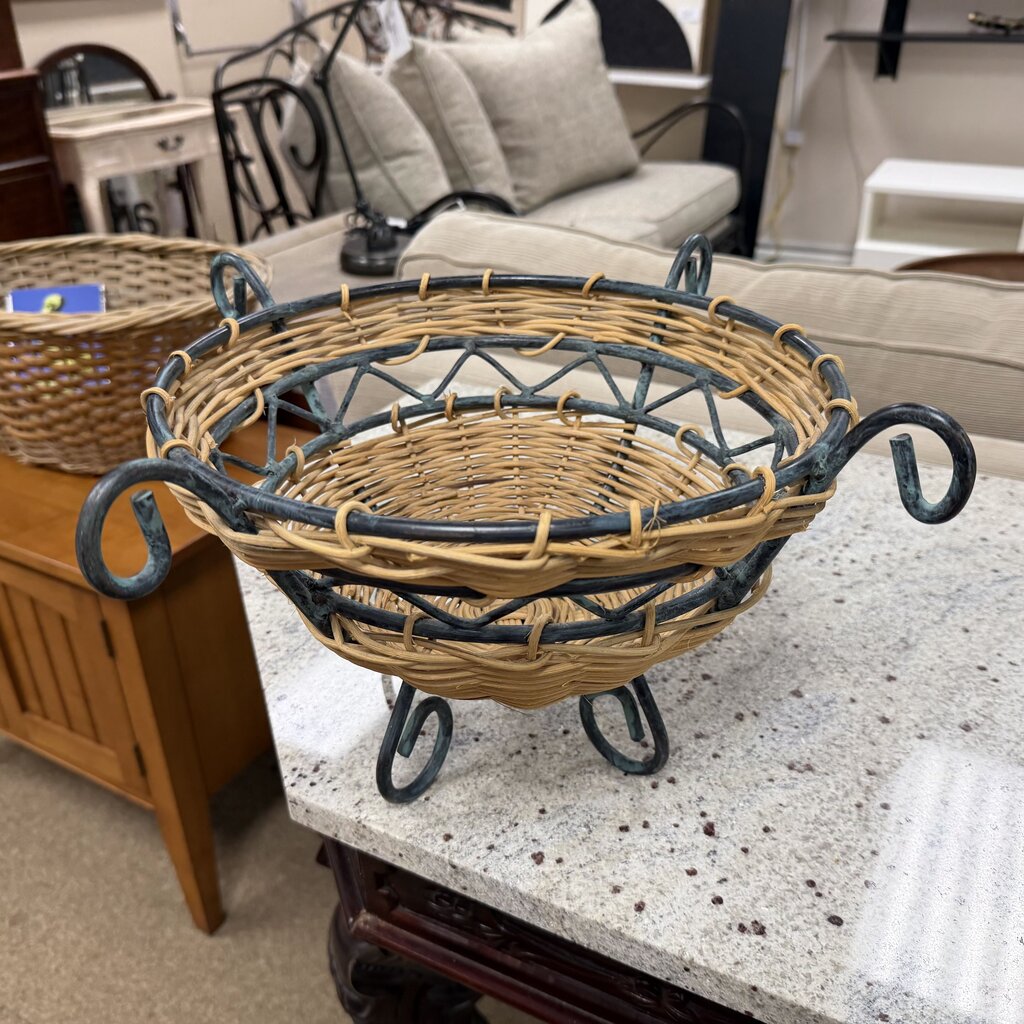 Wicker + Iron Centerpiece Bowl