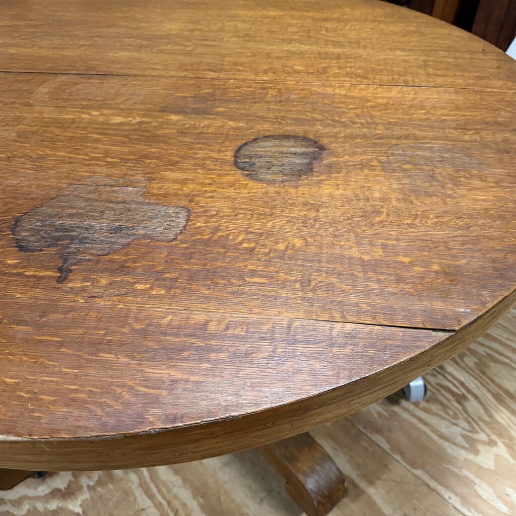 Round Oak Dining Table (Water Damaged)