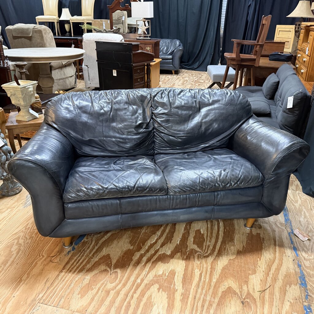 Italian Leather Loveseat (visible cat scratches)