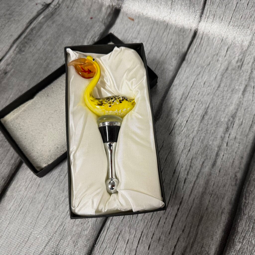 Hand‑Blown Glass Swan Wine Bottle Stopper in Gift Box