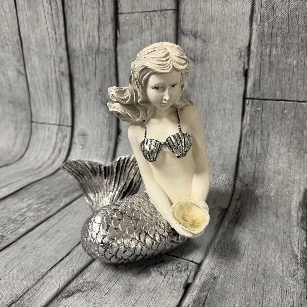 Mermaid Figurine w/Silver Tail Sitting