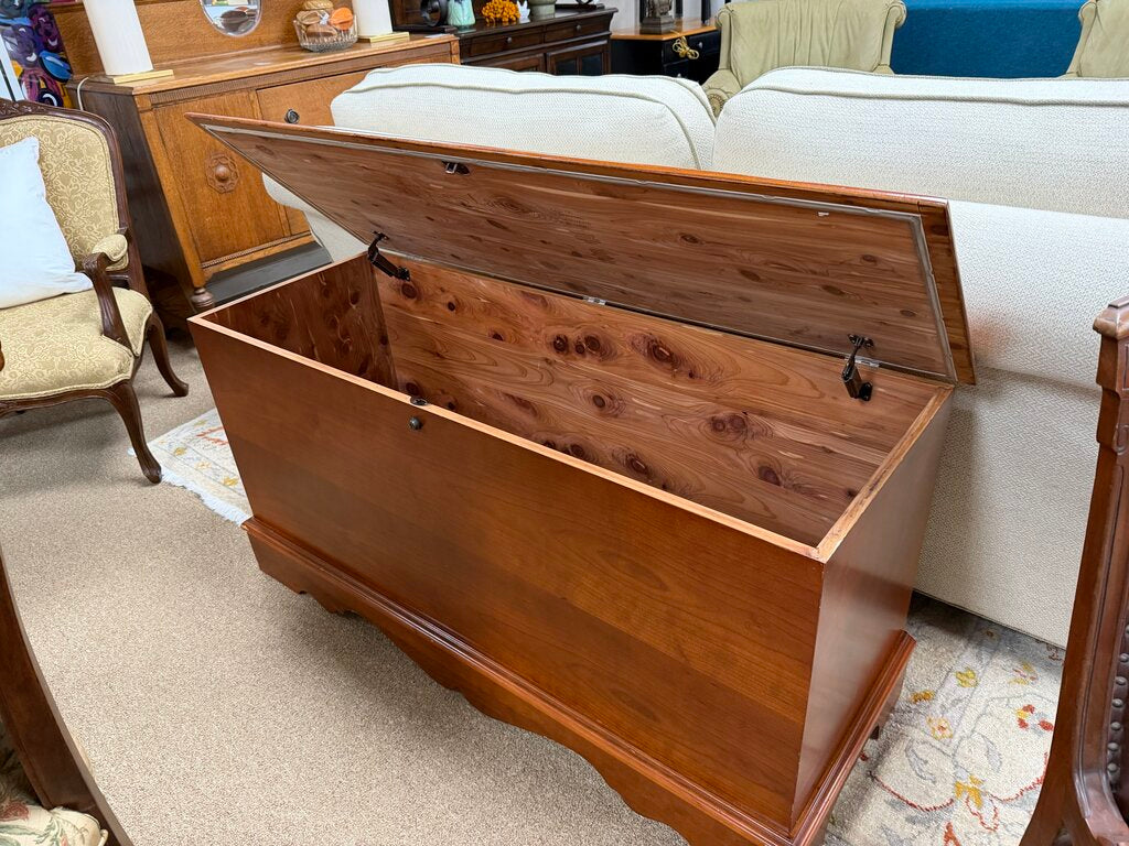 Cedar Lined Blanket/Hope Chest