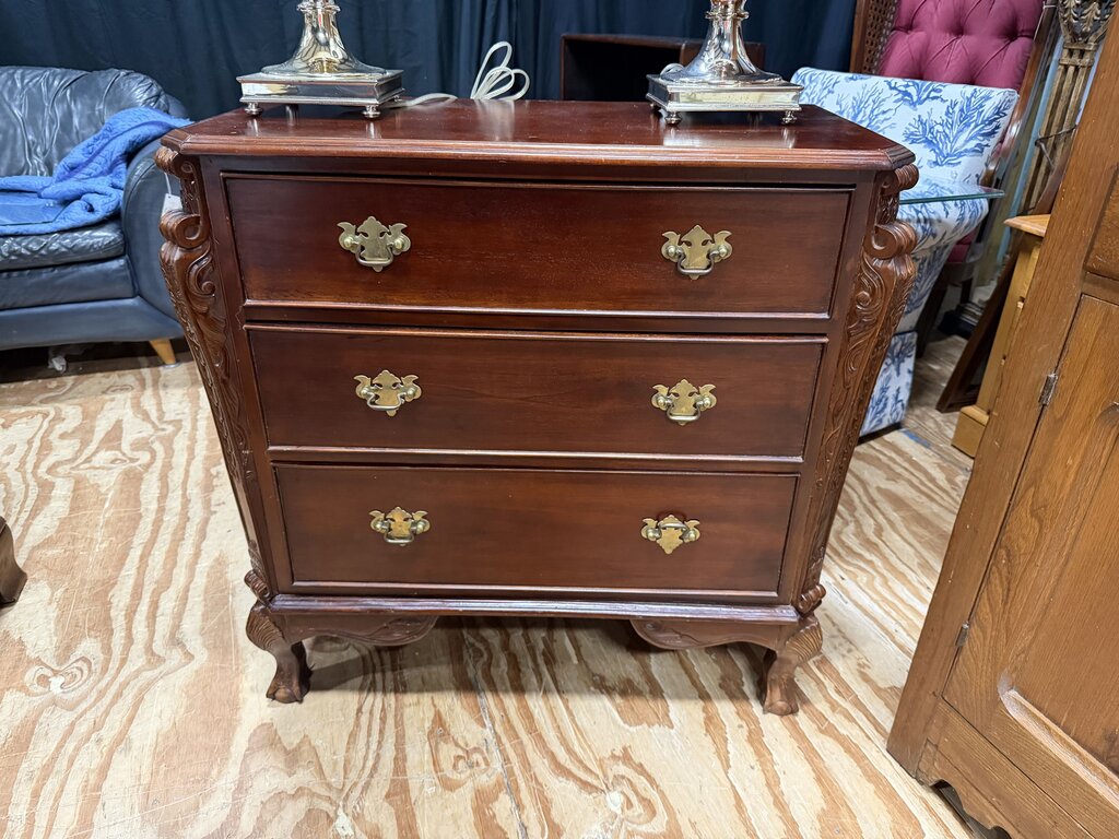 3-Dr Bachelor's Chest
