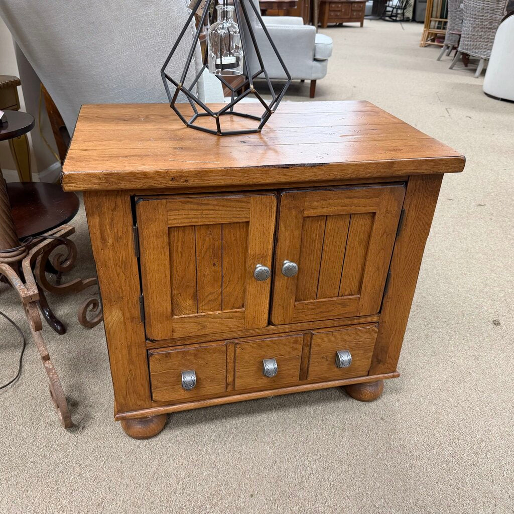 Oak Side Table w/Storage