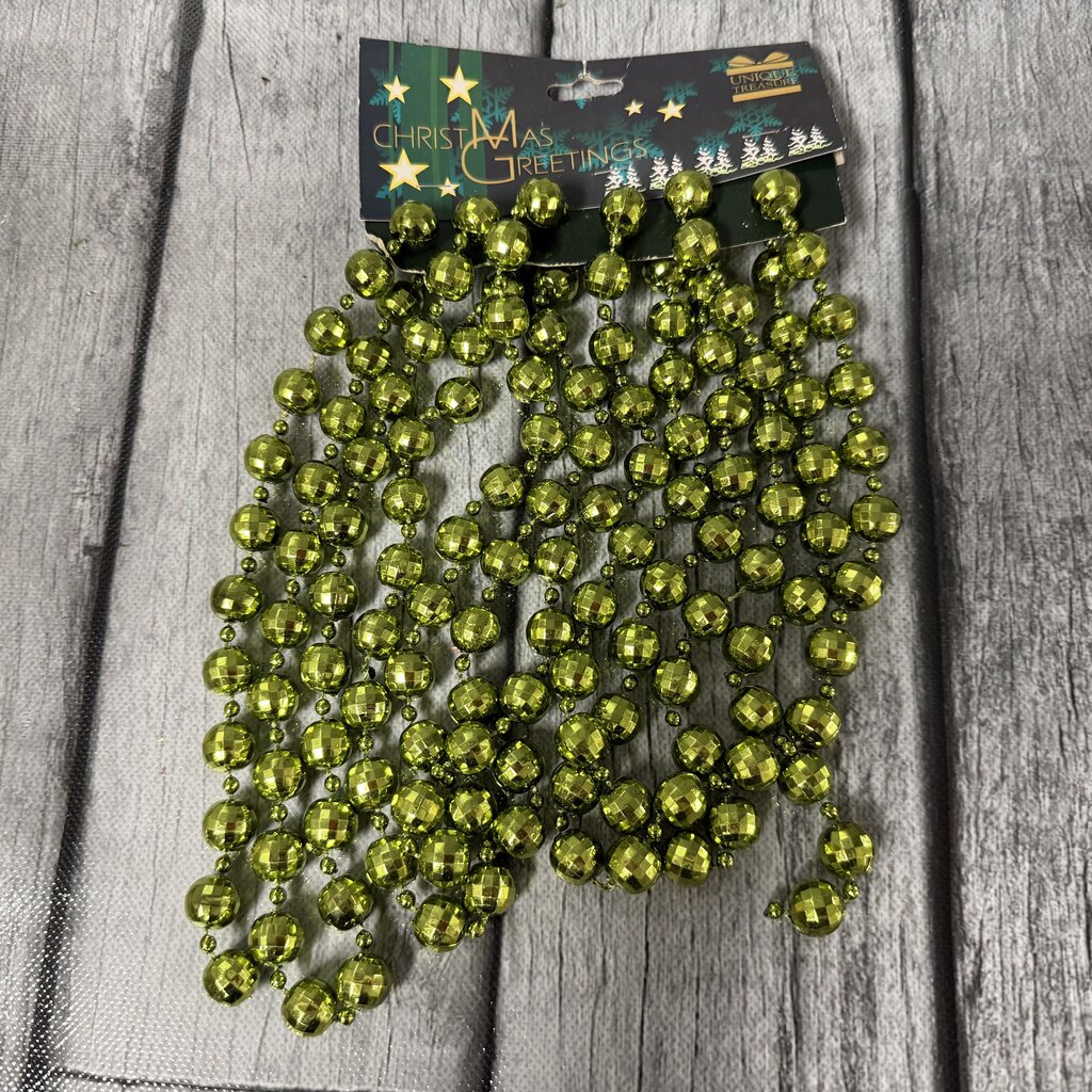 8' Faceted Green Bead Garland