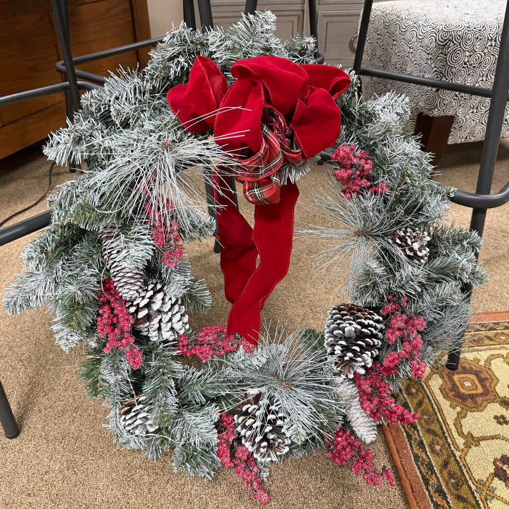 Lighted Christmas Wreath