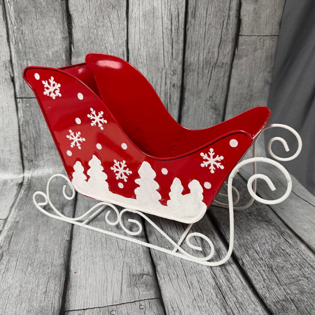 Metal Sled Planter