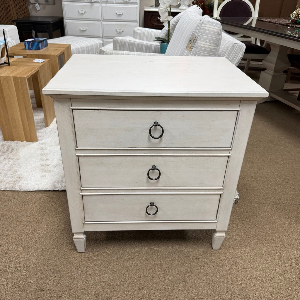 Cream Nightstand w/Plugs