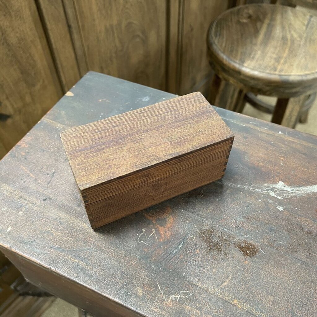 Vintage Wood Box w/Lid