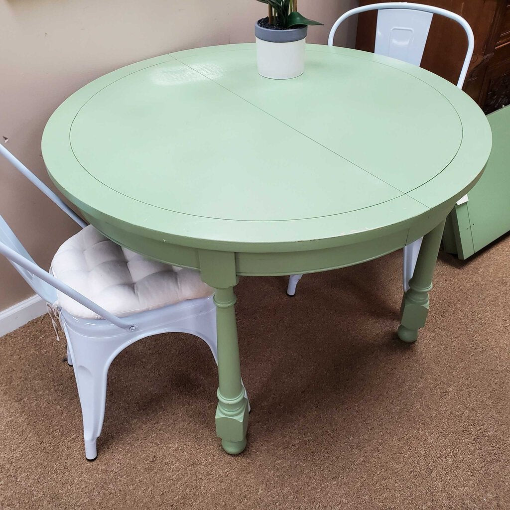 Round Dining Table with Leaf
