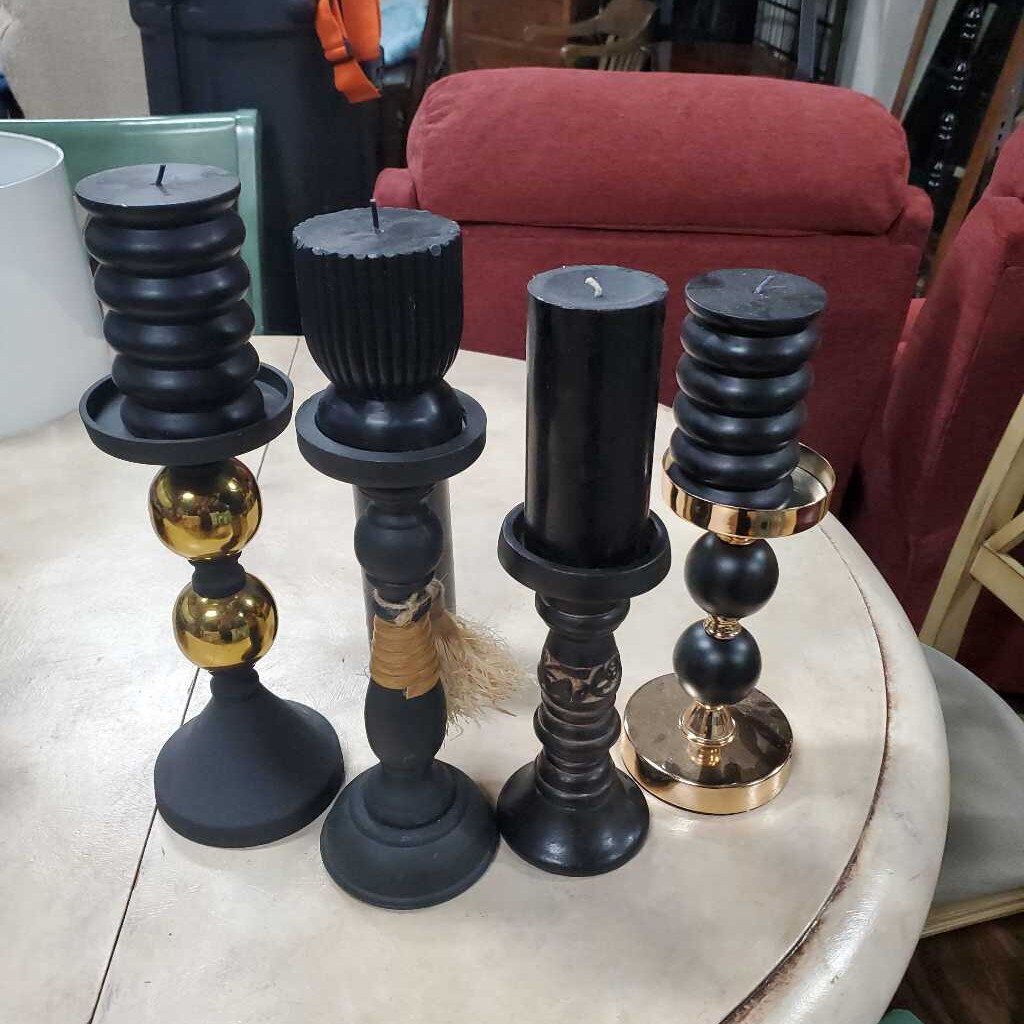 4pc black candlesticks set